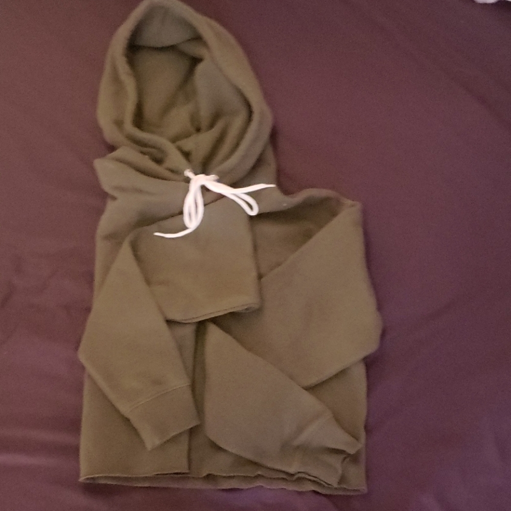 Cropped hoodie